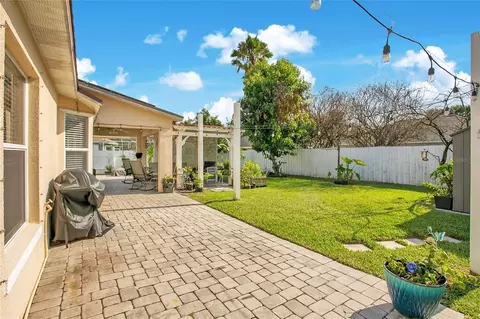 Exterior - 4202 Cracker Ct, Saint Cloud, FL 34772 photo 6 of 8