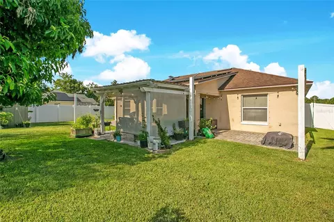 Exterior - 4202 Cracker Ct, Saint Cloud, FL 34772 photo 3 of 8