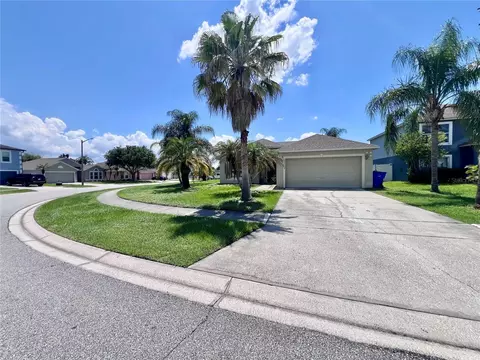 Exterior - 2950 Elbib Dr, Saint Cloud, FL 34772 photo 5 of 8