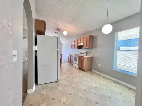 Kitchen - 2950 Elbib Dr, Saint Cloud, FL 34772 photo 1 of 5