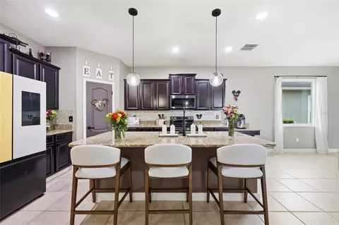 Kitchen - 3420 Schoolhouse Rd, Saint Cloud, FL 34773 photo 1 of 4