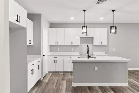 Kitchen - 110 Friendly Cir #1, Sebring, FL 33876 photo 6 of 6
