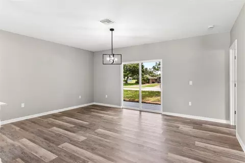 Living - 110 Friendly Cir #1, Sebring, FL 33876 photo 5 of 5