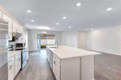 Kitchen - 5447 Pine Lilly Dr, Saint Cloud, FL 34771 photo 1 of 2