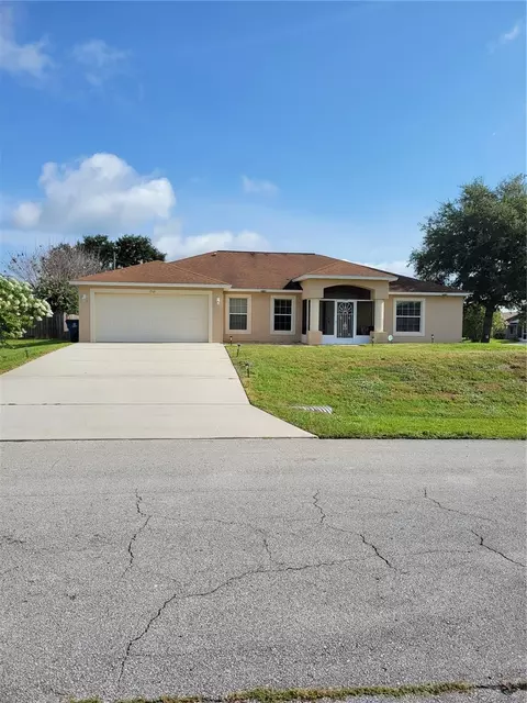 1703 Valcourt St NW, Palm Bay, FL 32907