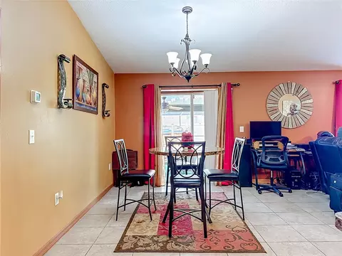 Dining - 102 Cascade Bend Dr, Ruskin, FL 33570 photo 1 of 1