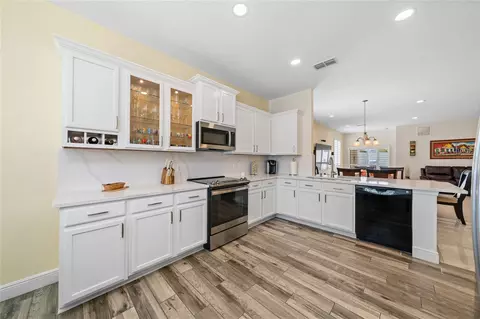 Kitchen - 1831 Centennial Ave, Saint Cloud, FL 34769 photo 2 of 4