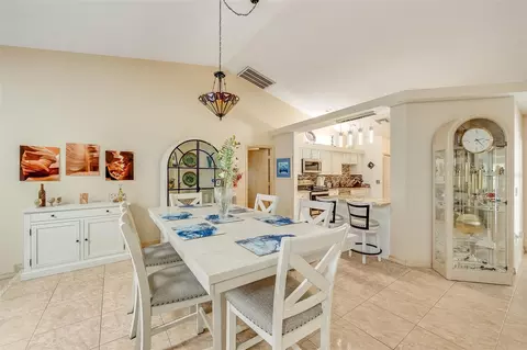 Dining - 6590 Bay Shore Dr, Saint Cloud, FL 34771 photo 2 of 3