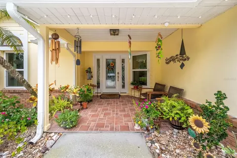 Exterior - 6590 Bay Shore Dr, Saint Cloud, FL 34771 photo 5 of 15