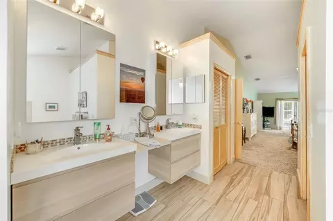 Entry Way - 6590 Bay Shore Dr, Saint Cloud, FL 34771 photo 2 of 2
