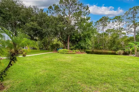 Exterior - 6590 Bay Shore Dr, Saint Cloud, FL 34771 photo 12 of 15