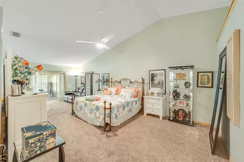 Bedroom - 6590 Bay Shore Dr, Saint Cloud, FL 34771 photo 1 of 8