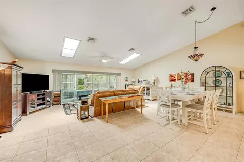 Other - 6590 Bay Shore Dr, Saint Cloud, FL 34771 photo 6 of 11