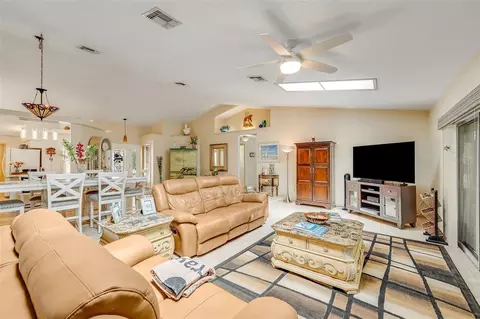 Living - 6590 Bay Shore Dr, Saint Cloud, FL 34771 photo 6 of 8