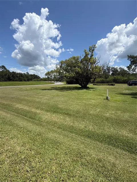 Exterior - 1315 S Shore Dr, Saint Cloud, FL 34771 photo 8 of 11