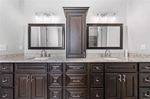 Bath - 4024 Sylvester Dr, Saint Cloud, FL 34772 photo 6 of 11