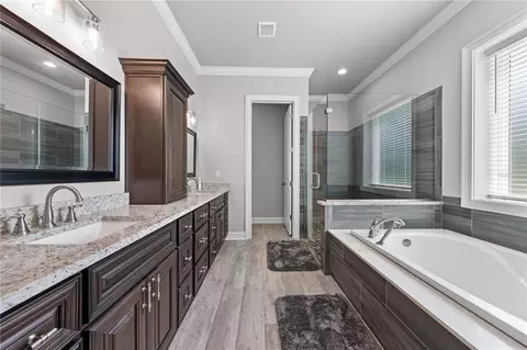 Bath - 4024 Sylvester Dr, Saint Cloud, FL 34772 photo 1 of 11