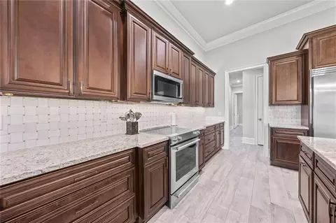 Kitchen - 4024 Sylvester Dr, Saint Cloud, FL 34772 photo 5 of 9