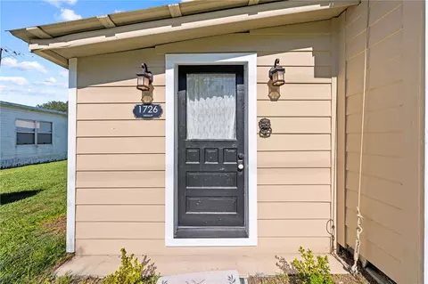 1726 Missouri Ave, Saint Cloud, FL 34769 photo 2