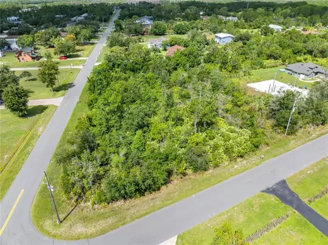 2240 Bronco Dr, Saint Cloud, FL 34771 photo 4