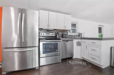 Kitchen - 9295 Luna Dr, Saint Cloud, FL 34773 photo 2 of 3