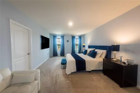 Bedroom - 5287 Mayor Dr, Saint Cloud, FL 34771 photo 2 of 4
