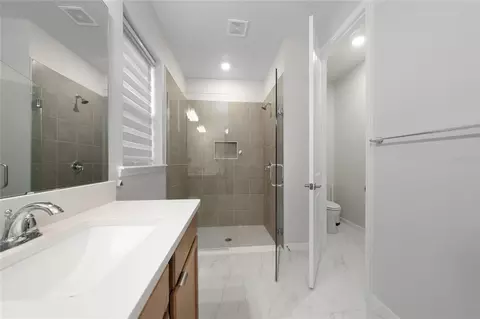 Bath - 6430 Rover Way, Saint Cloud, FL 34771 photo 2 of 3