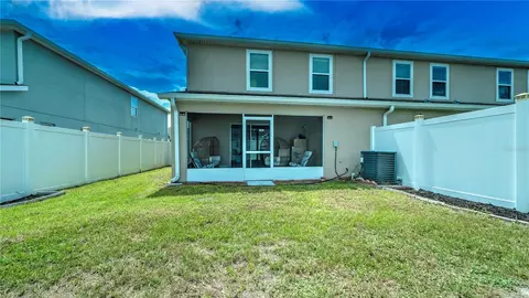 Exterior - 2933 Fieldwood Cir, Saint Cloud, FL 34772 photo 8 of 9