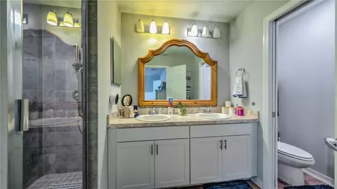 Bath - 2933 Fieldwood Cir, Saint Cloud, FL 34772 photo 2 of 3