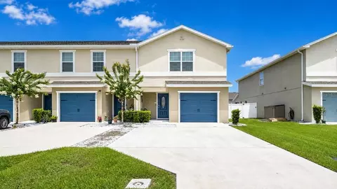 Exterior - 2933 Fieldwood Cir, Saint Cloud, FL 34772 photo 2 of 10