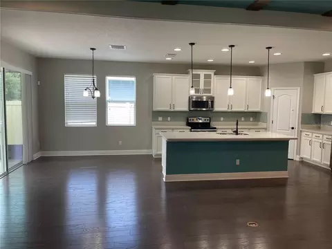 Living - 3560 Pixie Ln, Saint Cloud, FL 34772 photo 3 of 7