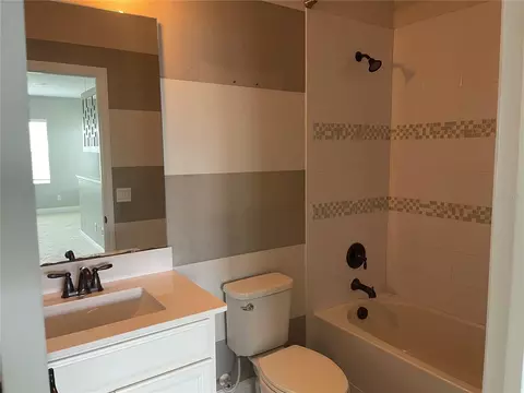 Bath - 3560 Pixie Ln, Saint Cloud, FL 34772 photo 12 of 14
