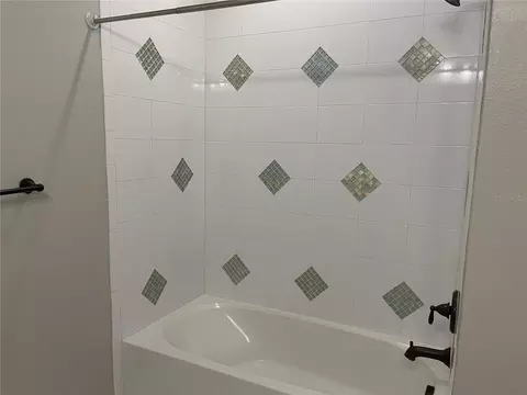 Bath - 3560 Pixie Ln, Saint Cloud, FL 34772 photo 9 of 14