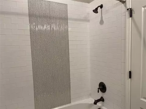 Bath - 3560 Pixie Ln, Saint Cloud, FL 34772 photo 5 of 14