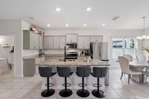 Kitchen - 3666 Sagefield Dr, Harmony, FL 34773 photo 3 of 6