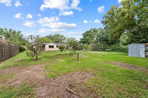 Exterior - 325 Florida Ave, Saint Cloud, FL 34769 photo 12 of 16