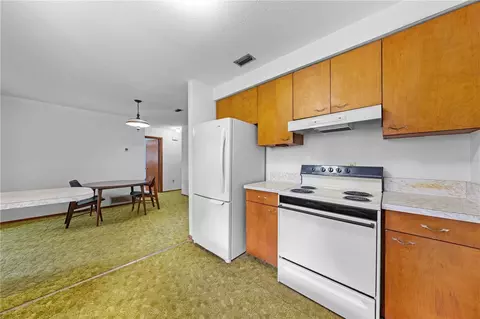Kitchen - 325 Florida Ave, Saint Cloud, FL 34769 photo 7 of 7