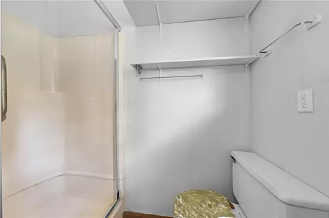 Bath - 325 Florida Ave, Saint Cloud, FL 34769 photo 1 of 3