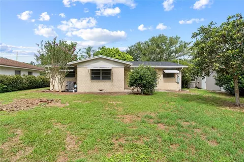 Exterior - 325 Florida Ave, Saint Cloud, FL 34769 photo 15 of 16