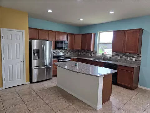 Kitchen - 3680 Cabo Ln, Saint Cloud, FL 34772 photo 1 of 2
