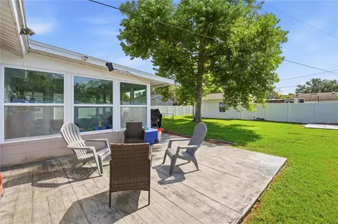 Exterior - 407 Tennessee Ave, Saint Cloud, FL 34769 photo 5 of 8
