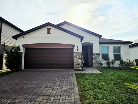 2732 E Lake Pointe Dr, Kissimmee, FL 34744