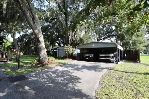 Exterior - 4849 Meadow Dr, Saint Cloud, FL 34772 photo 9 of 14