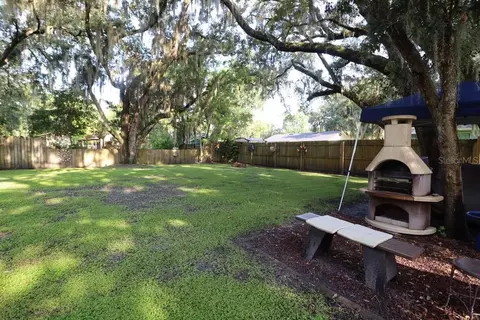 Exterior - 4849 Meadow Dr, Saint Cloud, FL 34772 photo 13 of 14