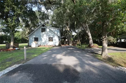 Exterior - 4849 Meadow Dr, Saint Cloud, FL 34772 photo 10 of 14