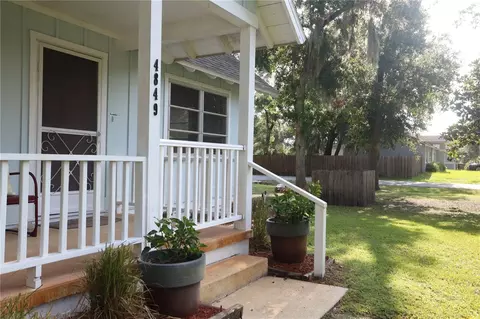 Exterior - 4849 Meadow Dr, Saint Cloud, FL 34772 photo 6 of 14