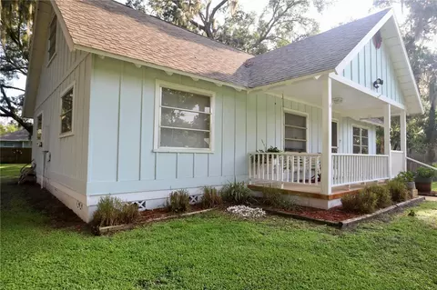 Exterior - 4849 Meadow Dr, Saint Cloud, FL 34772 photo 2 of 14