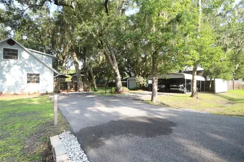 Exterior - 4849 Meadow Dr, Saint Cloud, FL 34772 photo 8 of 14