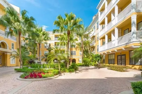 860 N Orange Ave #379, Orlando, FL 32801