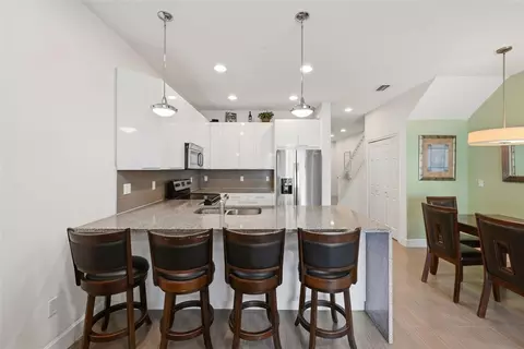 Kitchen - 17530 Placidity Ave, Clermont, FL 34714 photo 4 of 6